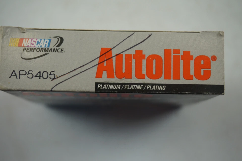 Auto lite Spark Plug Platinum AP5405 Pack Of 4 NOS - Image 3 of 4