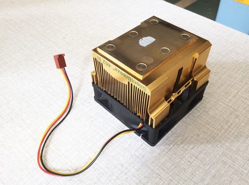 Carte mère ABIT NF7 avec CPU AMD - Afbeelding 4 van 10