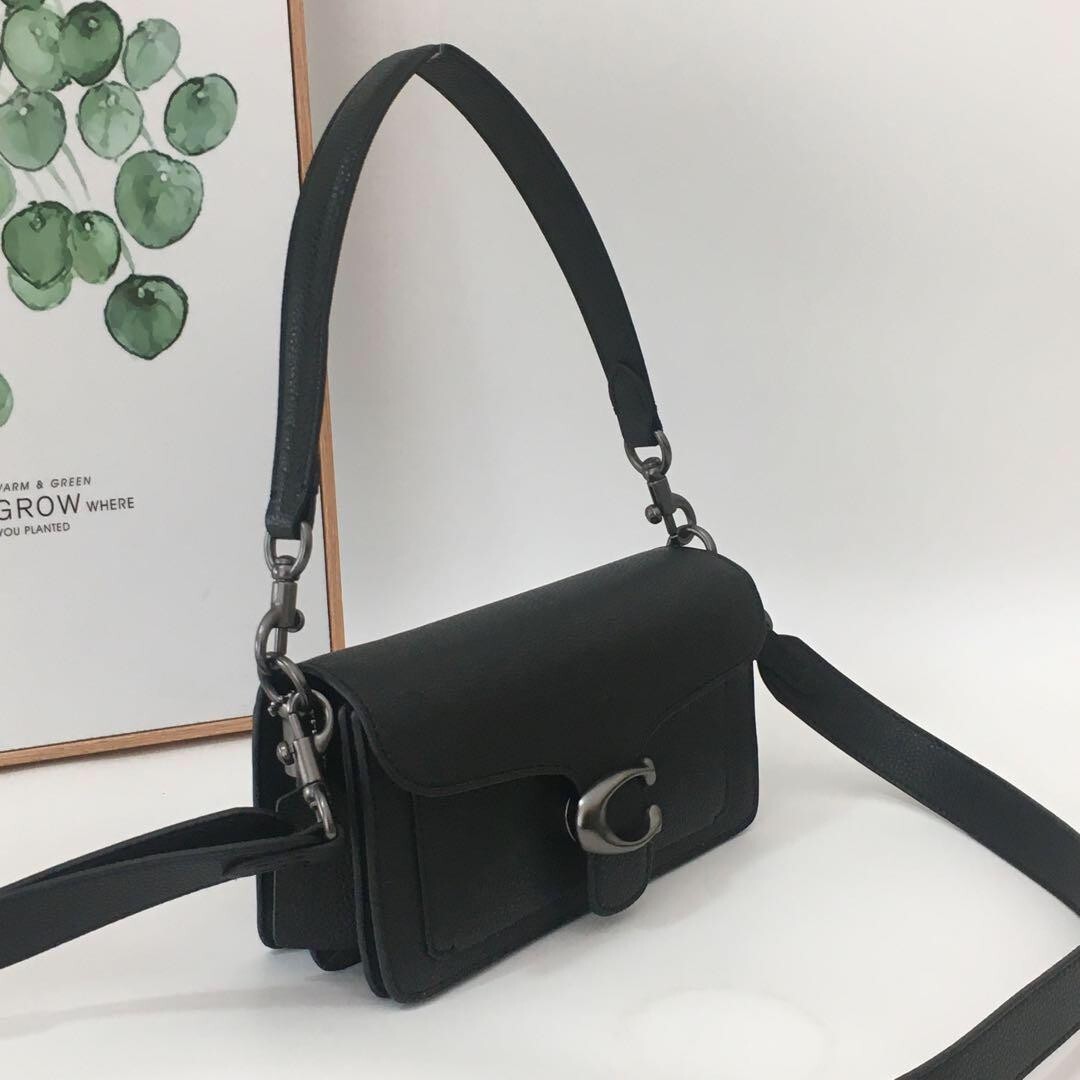 【COACH】タビー ショルダー バッグ 20 CM546 BLK COACH】タビー ショルダー バッグ 20 CM546 BLK COACH Tabby Shoulder