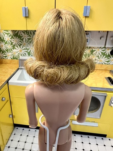 1960’s Blonde Midge Doll in 1965’s LEARNS TO COOK #1635 Dress*Belt*Shoes*Pots - Picture 11 of 20