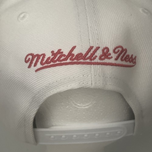 Mitchell & Ness NBA Chicago Bulls 1991 World Champions Snapback Cap Hat White - Picture 11 of 11