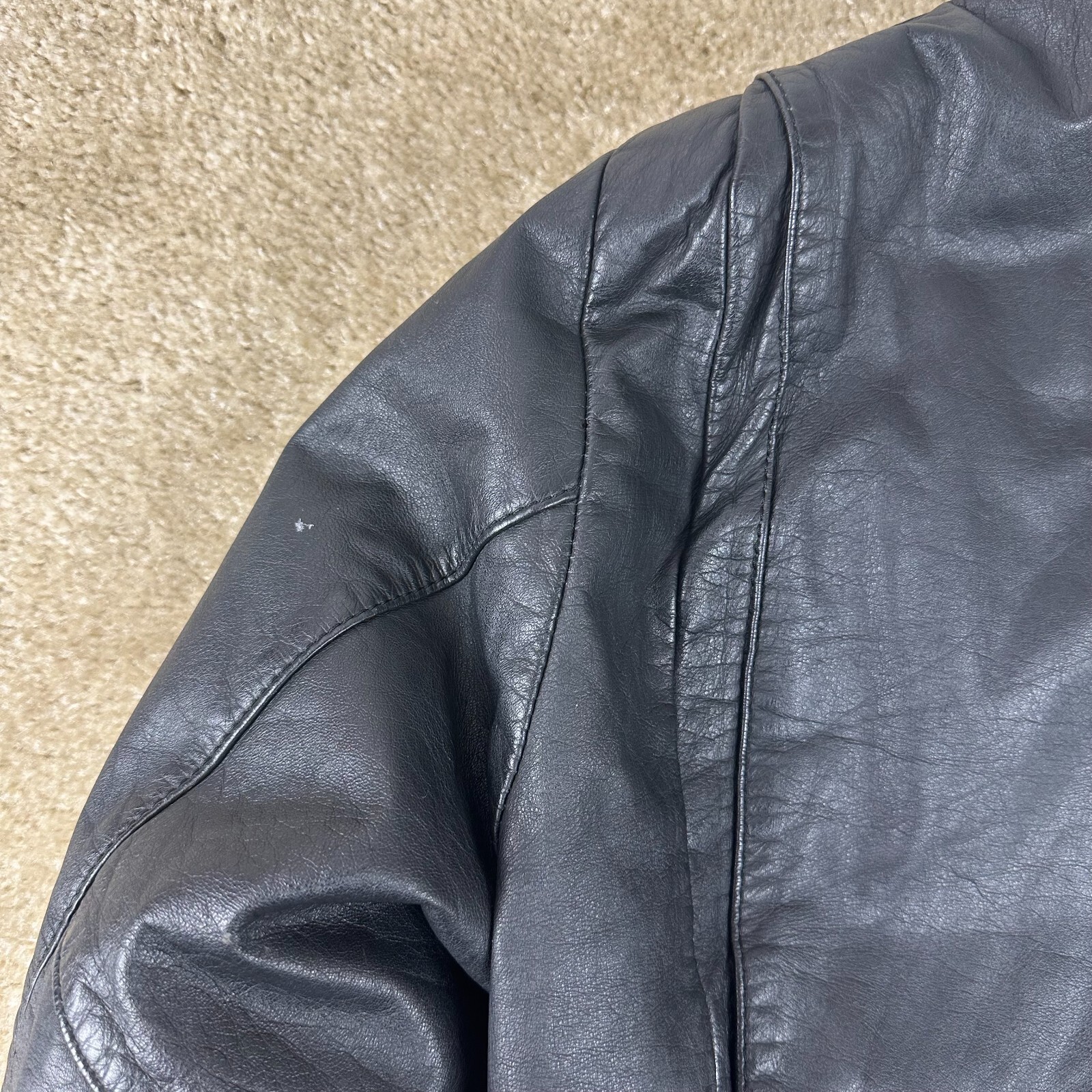 Guy Laroche Paris Mens Bomber Jacket L Leather Zip Up snap Black