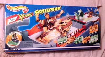super stunt skate park hot wheels