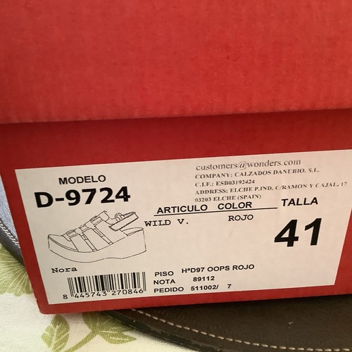 Neue Wonders Sandalen. Größe 8 (Euro 41) in rot. Neu - Originalkarton. Modell D-9724 - Bild 8 von 14