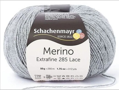5 balls of gray heather Schachenmayr Merino Extrafine 285 Lace yarn 50 gr each