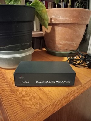 Hama PA 506 Vorverstärker, Preamplifier + 2m Audiokabel