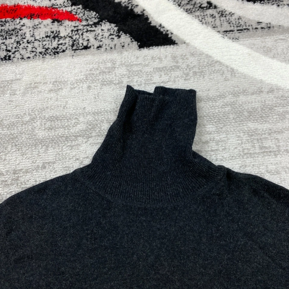 Valerie Stevens Cashmere Turtleneck Sweater Ladies Small Black Gray Prep Womens - Image 3 of 4
