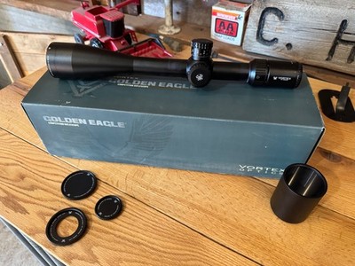 Vortex Golden Eagle HD 15-60x52mm - ECR-1 (MOA) Reticle