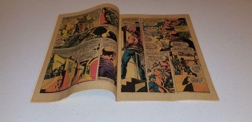 John Carter, Warlord Of Mars #2 Marvel Comic Bronze-Age 1977 - Picture 8 of 8