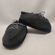 Y e e z y Replica Black Cozy House Slippers Unisex Adult One Size Fits Most
