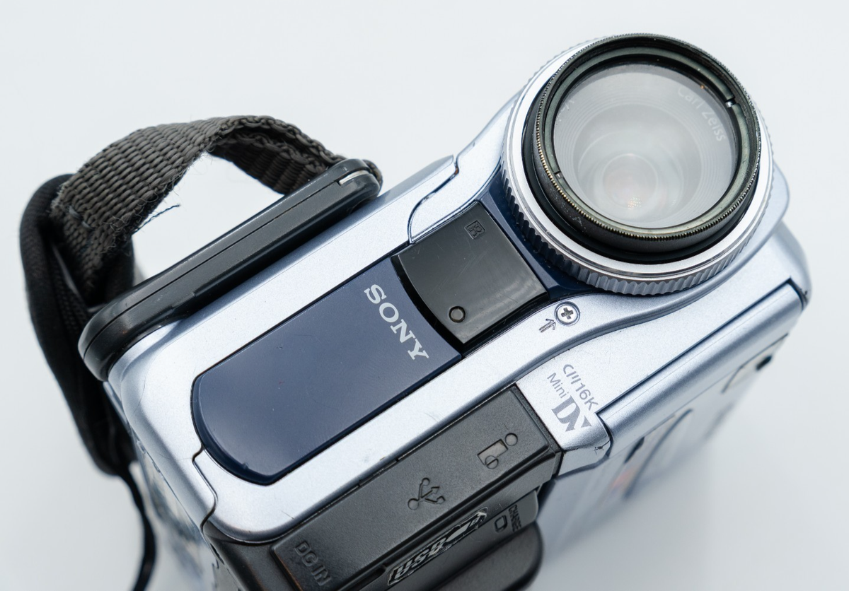 Sony Handycam DCR-PC9E Camcorder for sale online | eBay