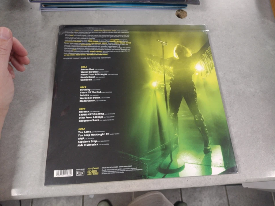 KIM WILDE Aliens Live 2019 2 LP Set Limited Edition NEON ORANGE VINYL Rare NM - Image 3 of 3