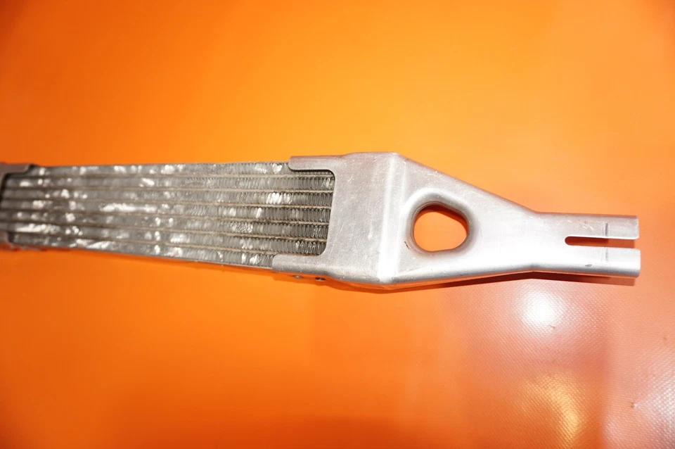 MERCEDES BENZ ML350 TRANSMISION OIL COOLER 2006 2007 2008 2009 2010 2011 OEM - Image 2 of 4