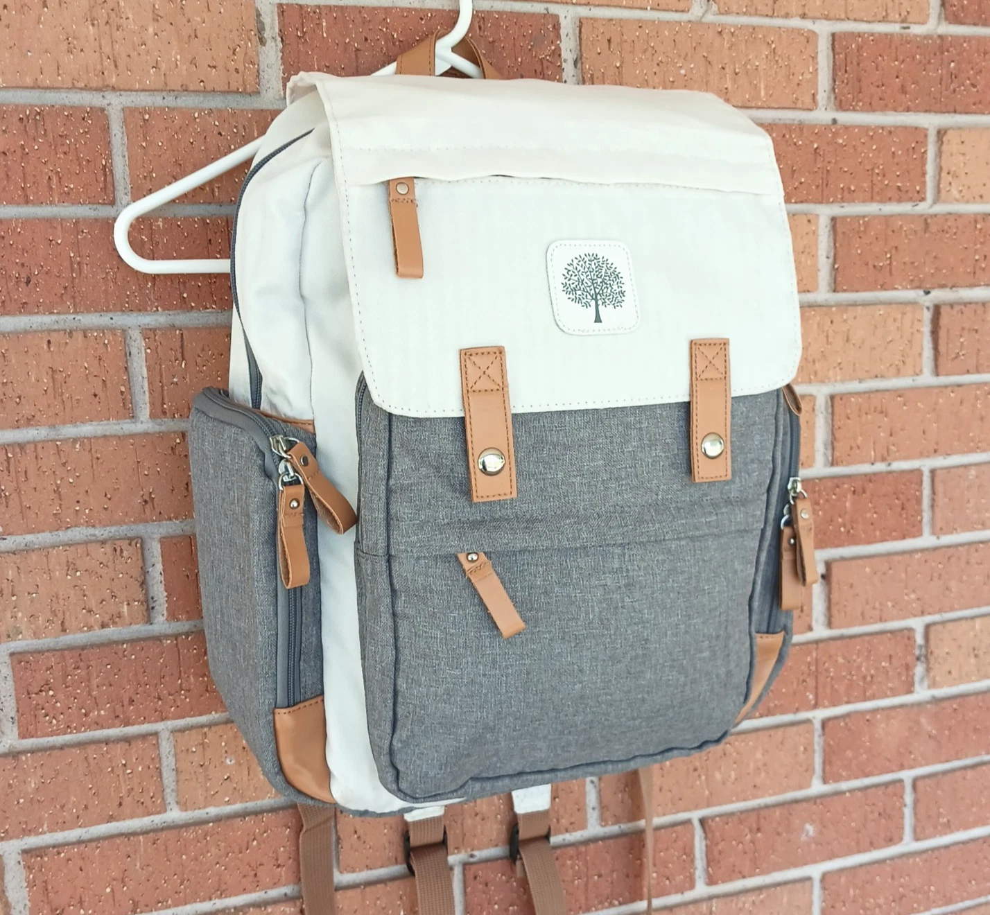 Parker Baby Birch Diaper Backpack Gray Tan Off White Changing Bag Hands-Free