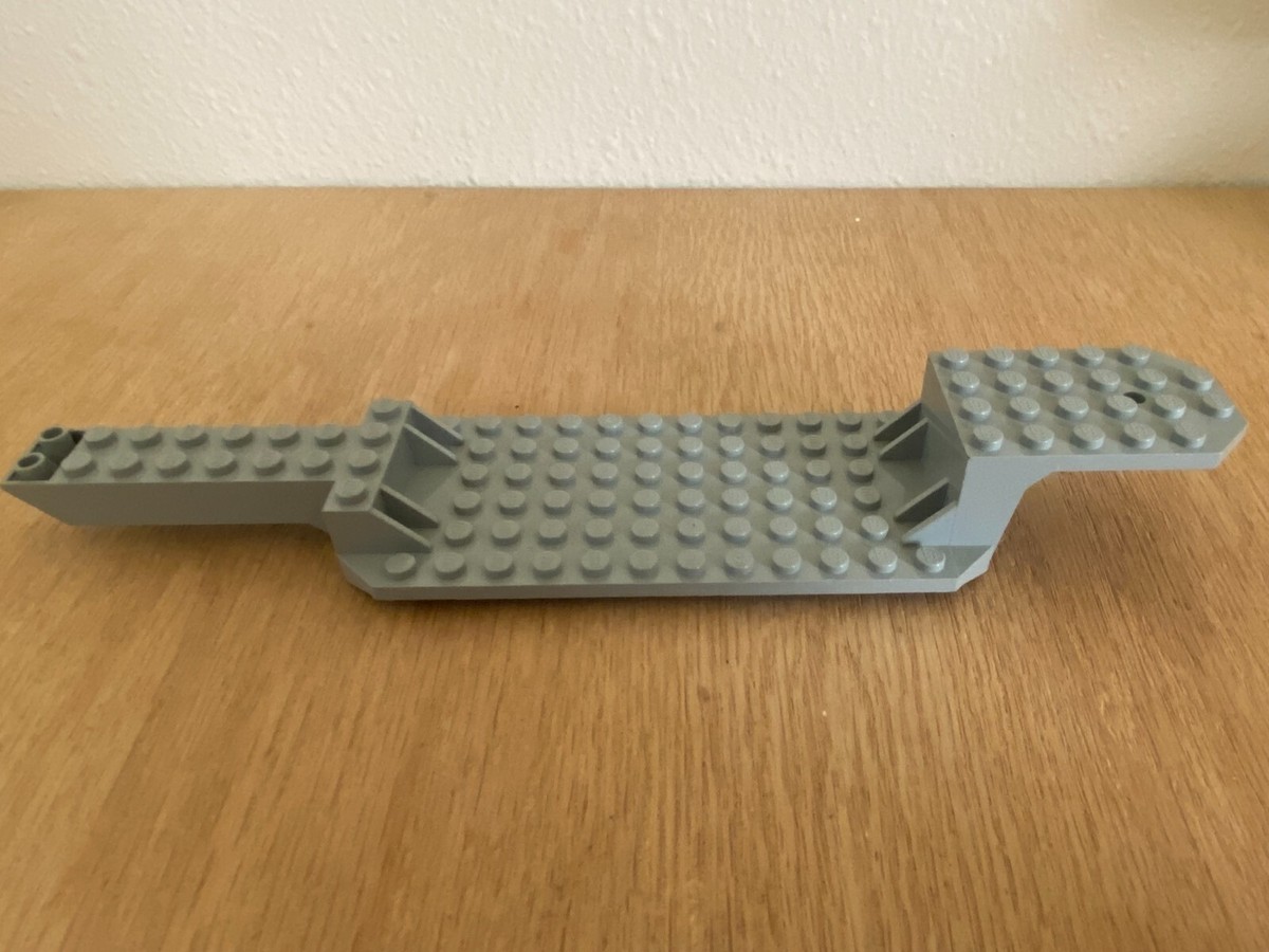 LEGO Part - Vehicle, Trailer Base 6 x 26 x 2 2/3 (30184) Light