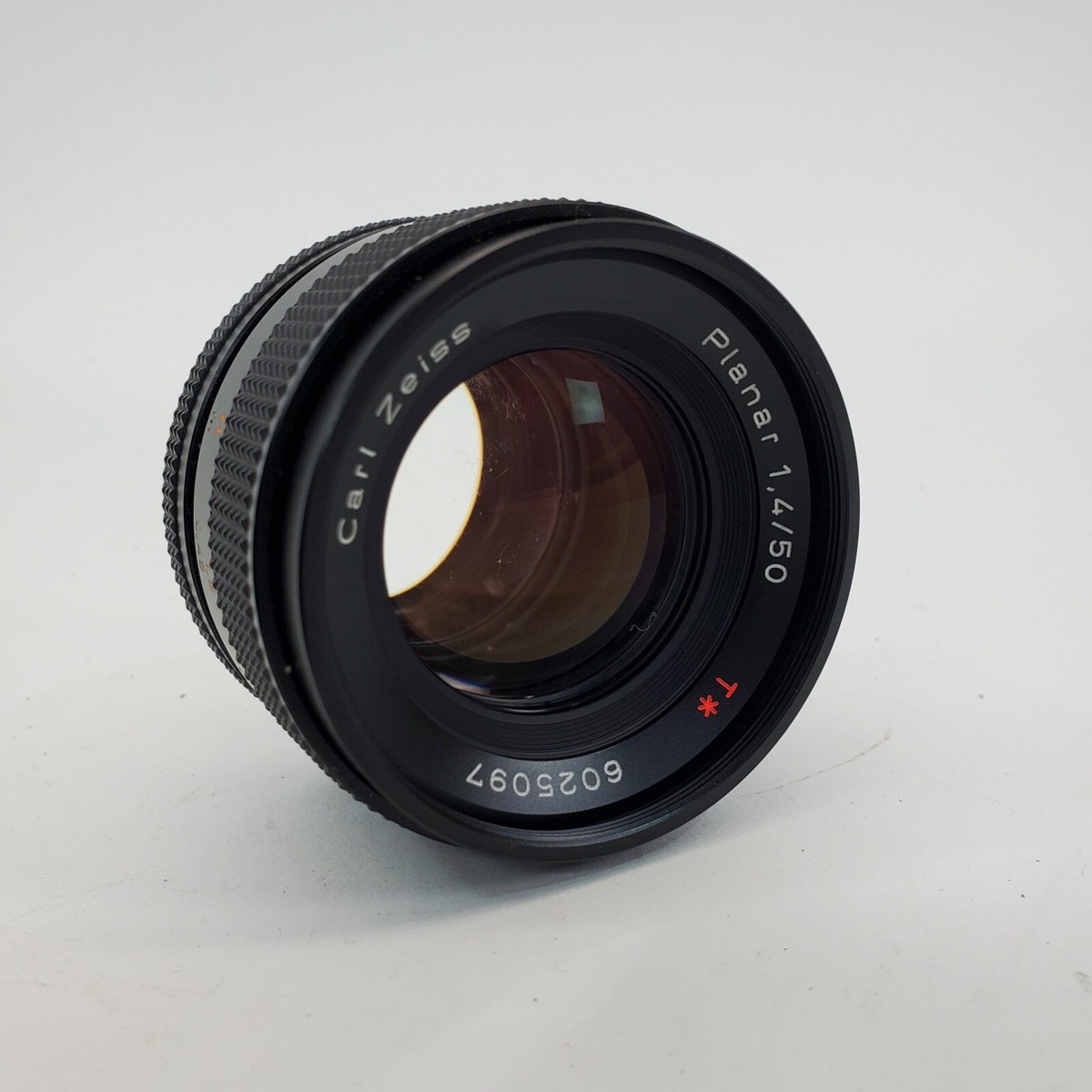 Carl Zeiss Planar 1.4/50 T* AEJ [フィルタ-付] Review: Carl Zeiss Planar 1,4/50 (C/Y) - phillipreeve.net
