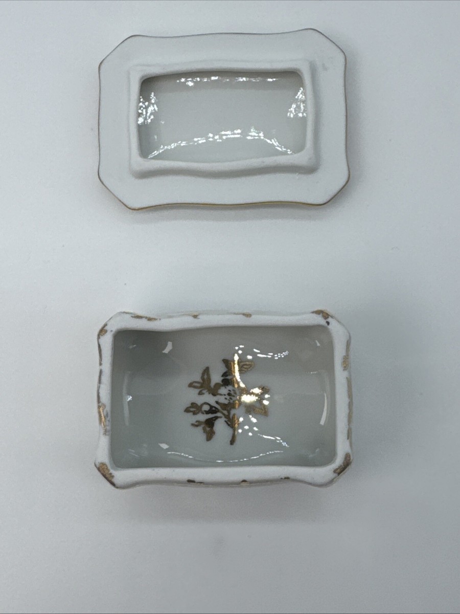 Vintage F.M. Limoges France Decor Main Label De Qualite Trinket