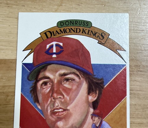 1983 Donruss Diamond Kings #19 Kent Hrbek - Picture 3 of 12