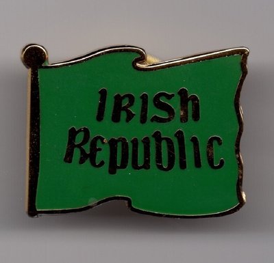 Irish Republic Flag Easter Rising 1916, 100 Years Centenary Badge
