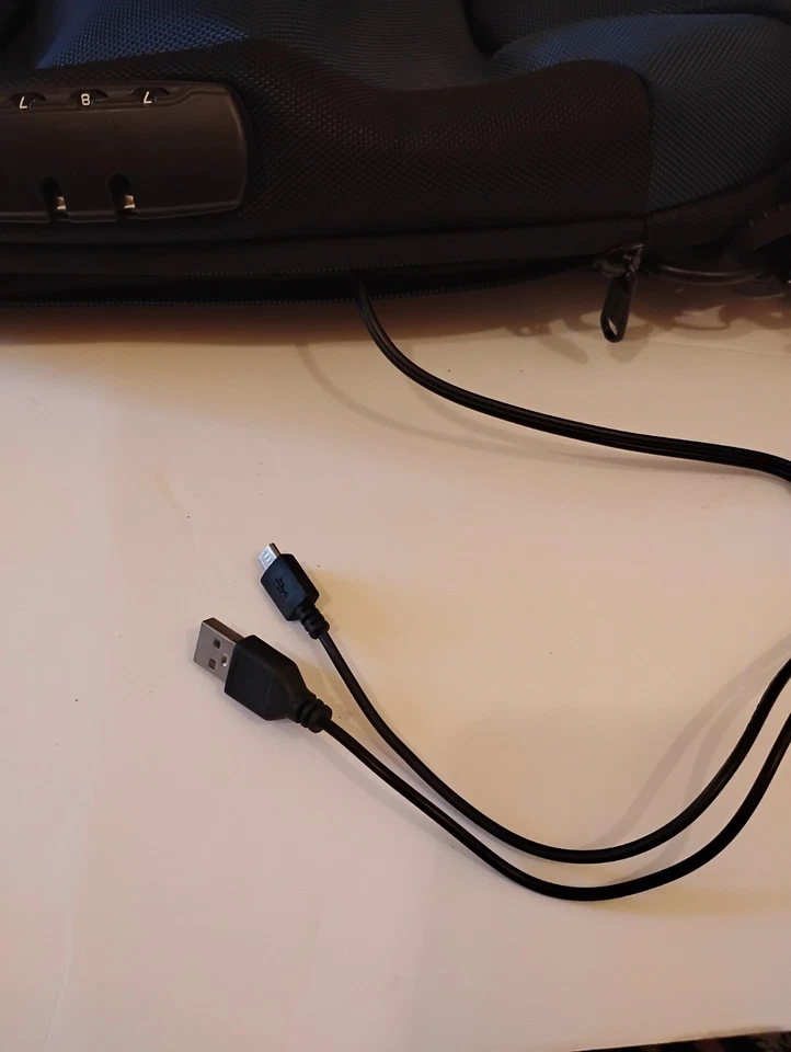 BANGE BACKPACK CROSSBODY BAG WITH USB POWER CHARGER & NO.  LOCK (ANTI-THEFT)  - Image 4 of 4