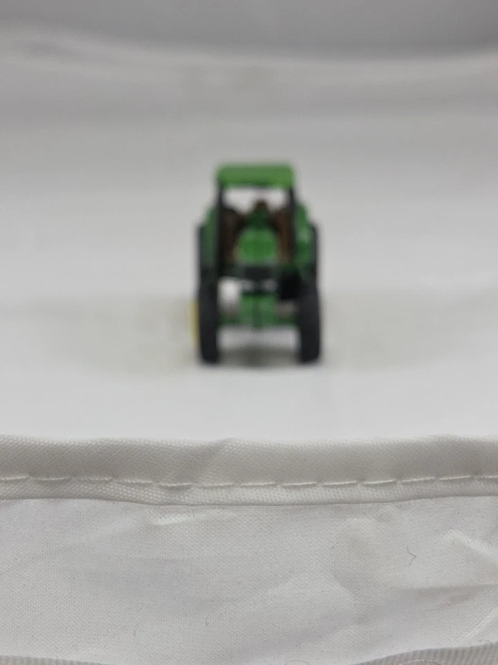 Ertl John Deere 6220 Green Tractor - 1/64th scale,diecast, Vintage, - Image 3 of 4