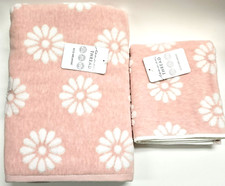 NEW COMMON THREAD SALMON,PEACH PINK,WHITE DAISY COTTON BATH,OR HAND TOWEL