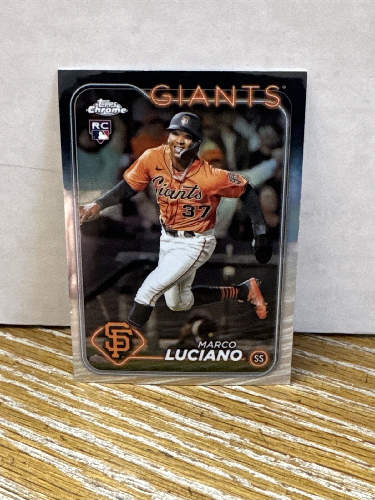2024 Topps Chrome - Refractor #210 Marco Luciano (RC)