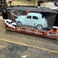 DDA Collectibles 1/24 1948 FX (48/215) Holden Sedan Light Green DDA401 Licensed
