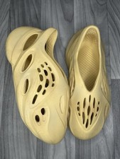 Sulfur Yeezy Foam Runners Size 6 Men  s Fits 5 