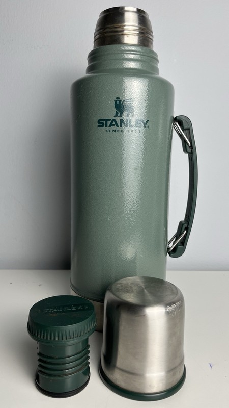 Stanley Classic Vacuum Bottle
