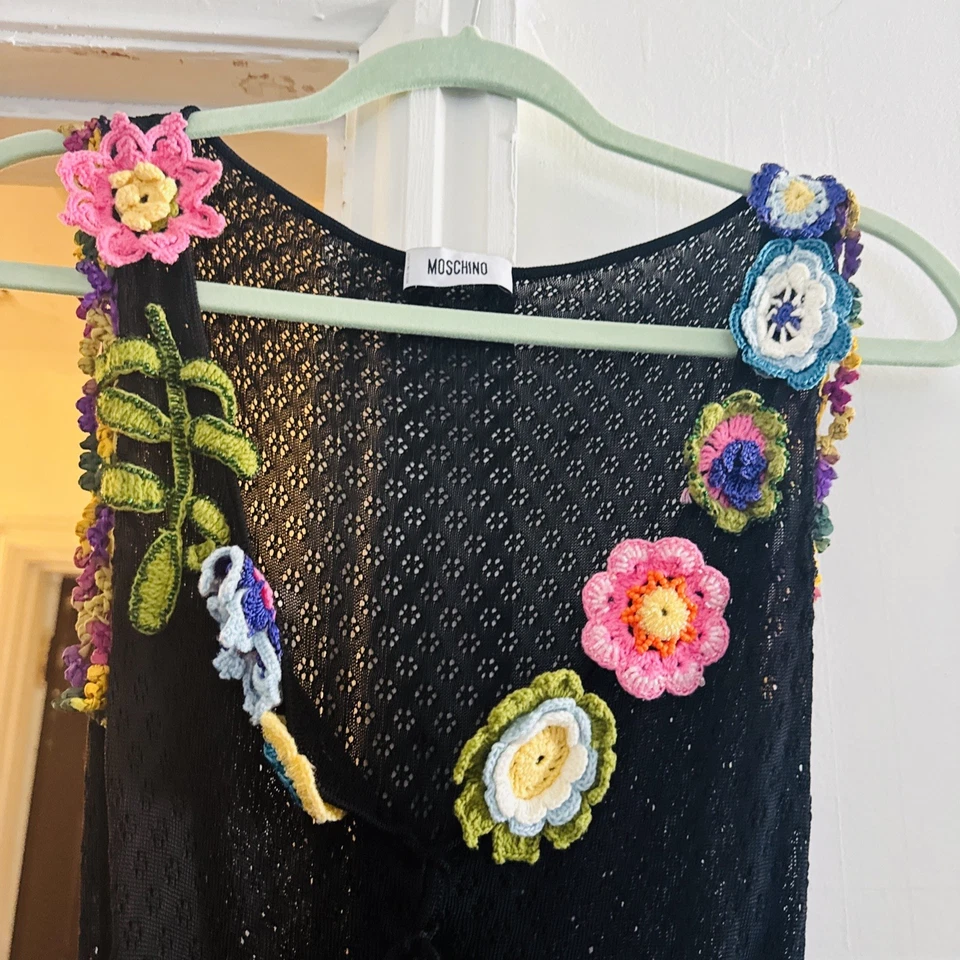 1990 年代 Moschino 廉价时尚花卉钩针拼布连衣裙,尺寸 XS-S 真丝  — 第 2/4 张图片