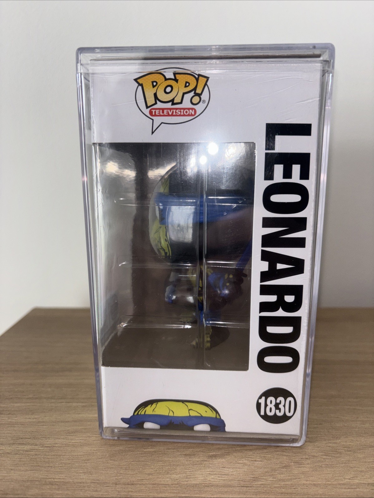 Funko Pop Leonardo 1830 édition limitée 3500 PCS sous protector