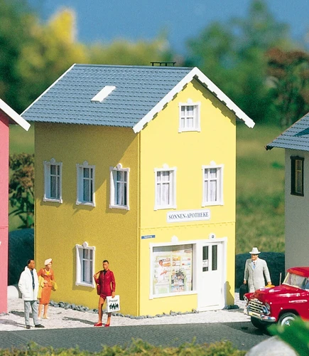 PIKO G Scale ~ New 2025 ~ Garden City Sunny Pharmacy ~ Building Kit ~ 62067