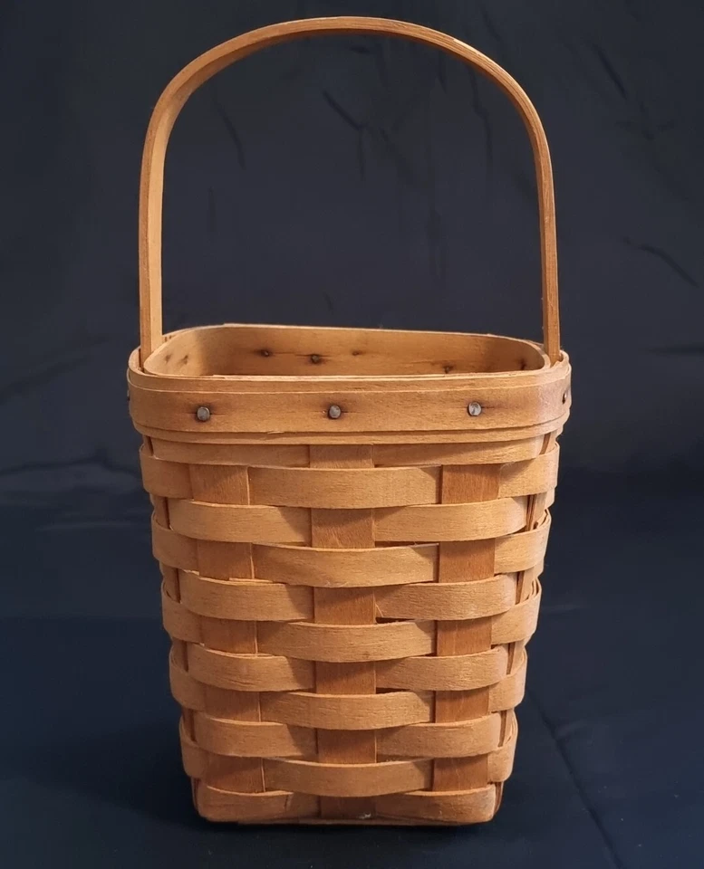 Vintage Square Handwoven Basket Longaberger 1987 - Image 4 of 4