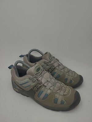 Chaco Canyonland Boulder Low Hiking Shoes Womans 8 Tan Gray