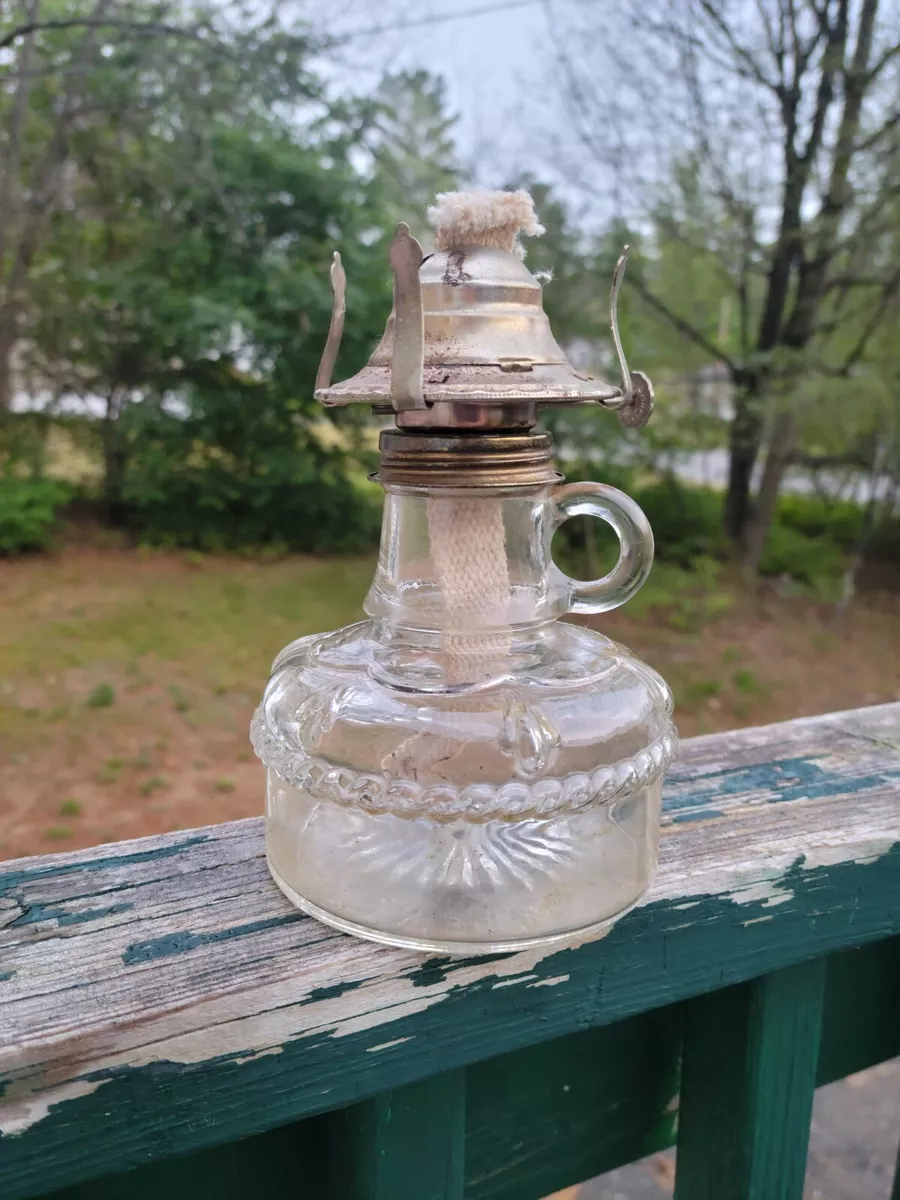Vintage Eagle Oil Lamp With Farm Lamp Light Burner