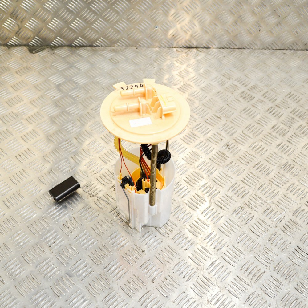 AUDI A3 Limousine 8V 1.6 TDI 81kw Fuel Tank Pump 2017 | eBay UK