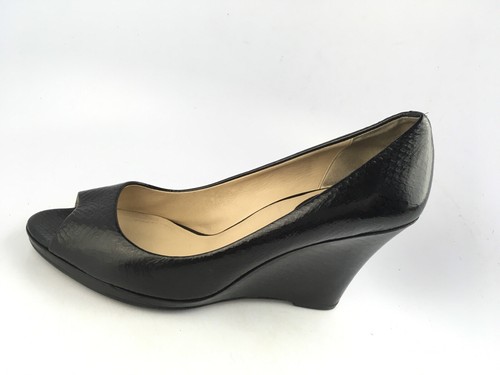Black Leather Snake Print Wedge Pumps 