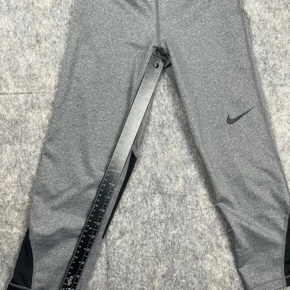Nike Pro womens size small capri leggings gray thumbnail 2
