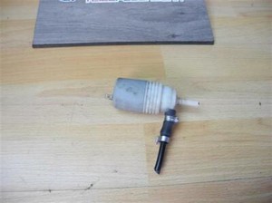 Audi 80 90 100 200 S6 VW Caddy Corrado Golf Jetta Wischwasserpumpe 431955651