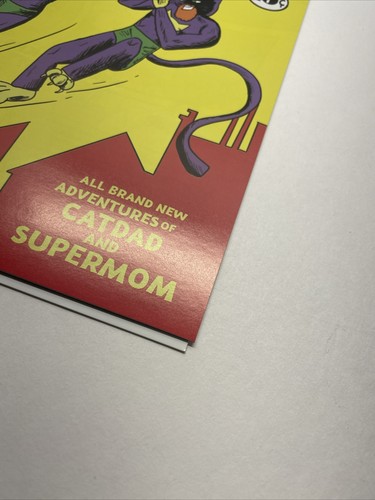 Cat Dad & Supermom 1 Comic Tom Exclusive Nm- - Picture 4 of 11