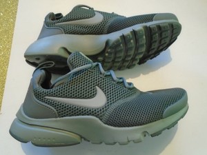 nike presto fly running shoes