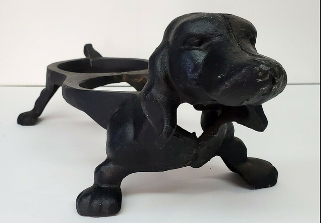 cast iron dog bowl holder