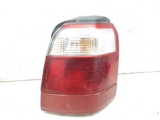 Feu arrière Subaru FORESTER