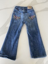 Genuine Kids from OshKosh Y2K flower power Embroidered Floral Pockets jeans