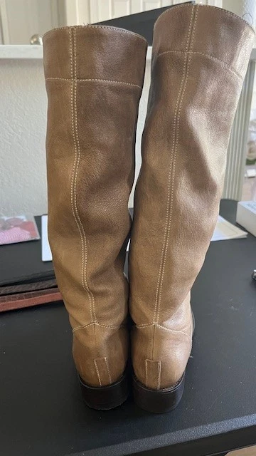 NUEVO BRUNELLO CUCINELLI - Botas hasta la rodilla de cuero marrón claro - Italiano talla 37 Foto 2 de 4