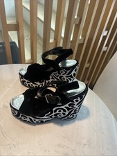 Amazing Platform Vintage Shoes Size Approx 7.5.