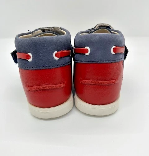 Zapatos de barco de caña alta Jacadi para niños con cierre de correa talla 7,5, 24-36 meses, 5,8 pulgadas de largo Foto 3 de 4