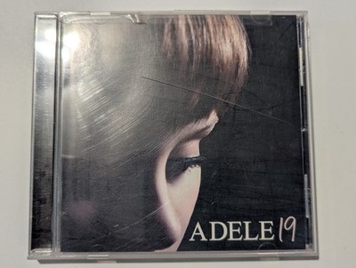Adele19