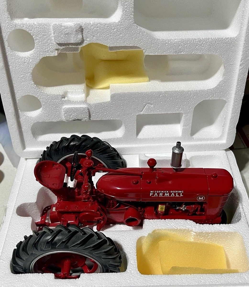 Ertl Precision Series #7 Farmall M Tractor 1 16 for sale online | eBay